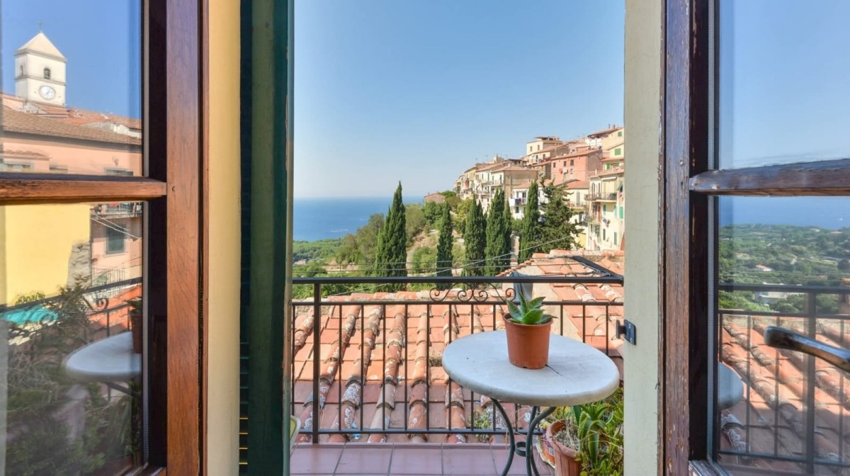 Vista su Montecristo